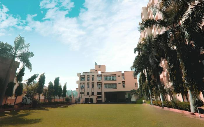 HOTEL GARDEN VIEW NATHDWARA PURE VEG