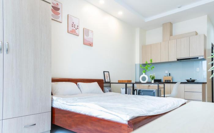 Spacious 1BR Studio Private, Sleek & Cozy Escape