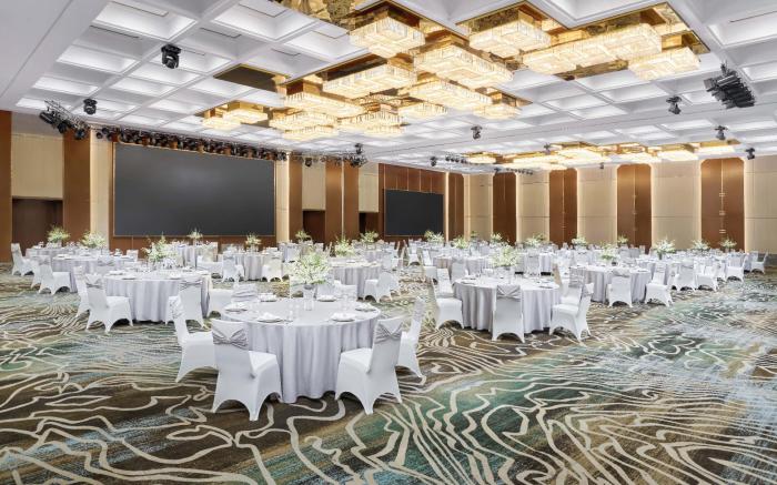 Vinpearl Landmark 81, Autograph Collection