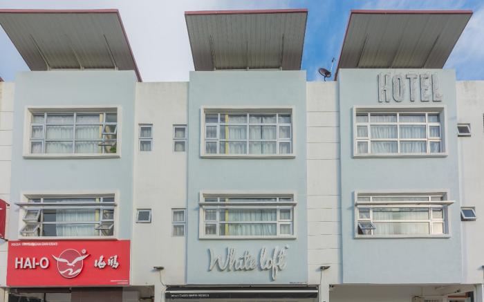 White Loft Hotel