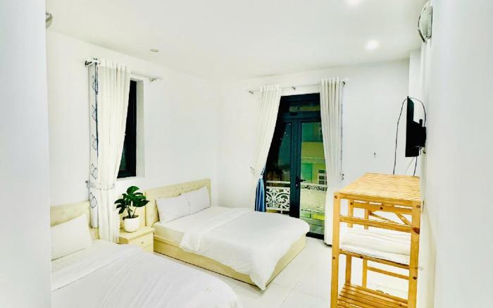 SUNNY HOTEL DA LAT