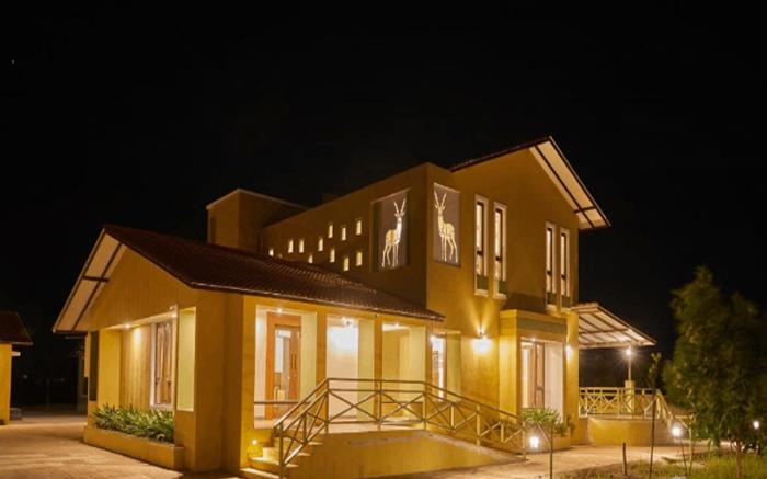 Blackbuck Safari Lodge Velavadar