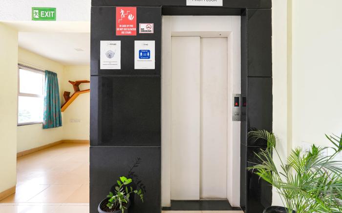 FabHotel Cosmo Annora