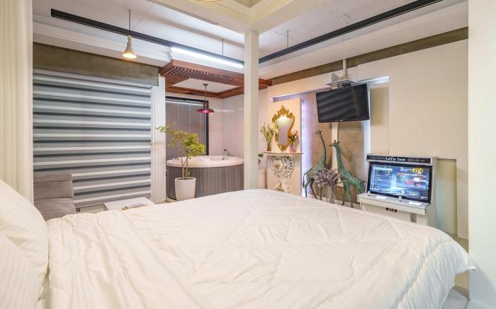 Gyeongju 20th Street Spa Pension