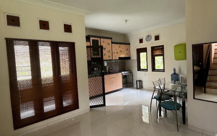 Villa Batu Minimalism Villa Kusuma Agro 