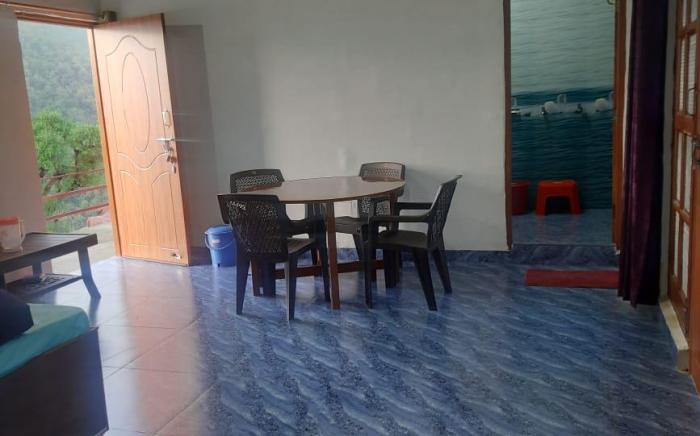 Pahadi Home Stay पहाड़ी होमस्टे