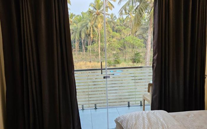 Grand Royale Residency