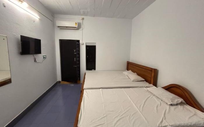 Goroomgo Sandhya Homestay Puri