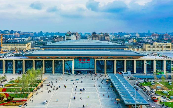 Vienna Hotel Xi'an Railway Station Wulukou Metro Station