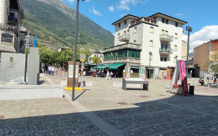 Bernina Station Center Apartment - Tirano
