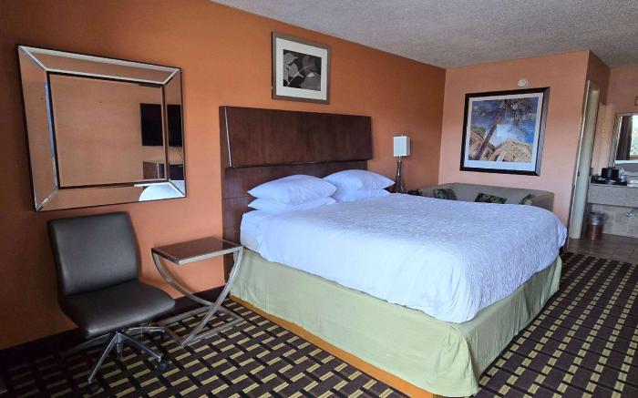 Travelodge by Wyndham Thomasville AL