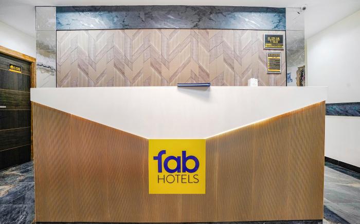 Hotel Riza International