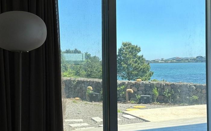 StaySodamC with a view of Seongsan Ilchulbong Peak