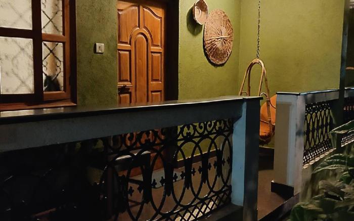 Zyon's Hideaway Goa