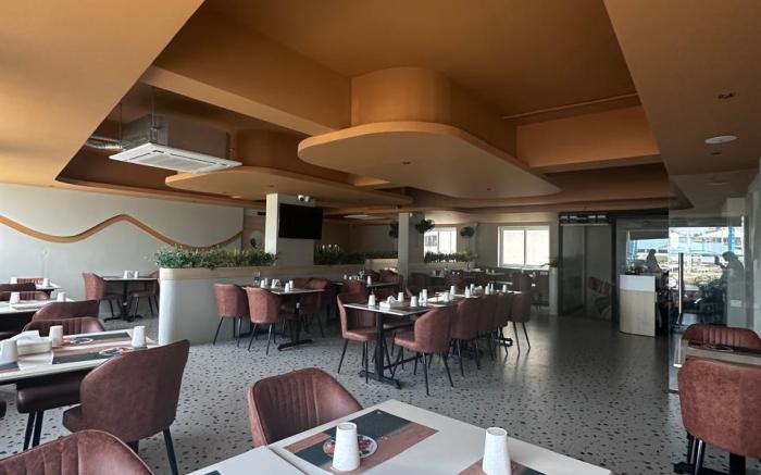 Hotel in Hypolux