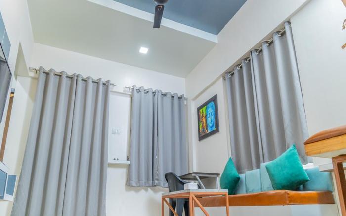 Copper 11 Service Apartments -SB Road, Shivaji Nagar, Pune