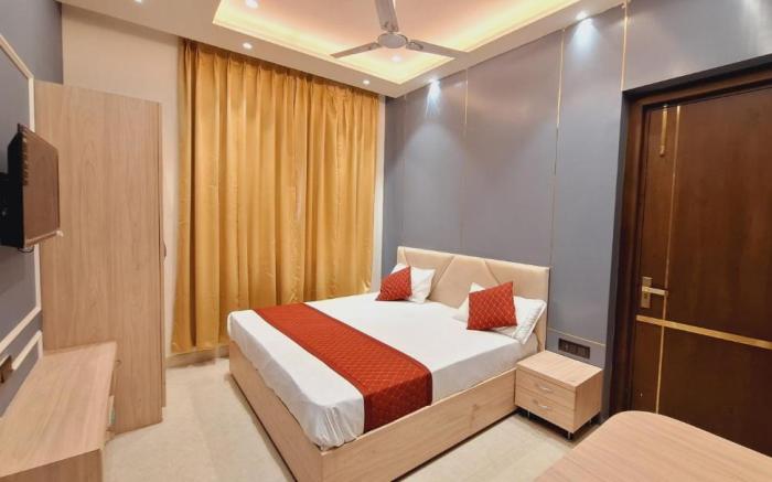 Hotel The NP Palace