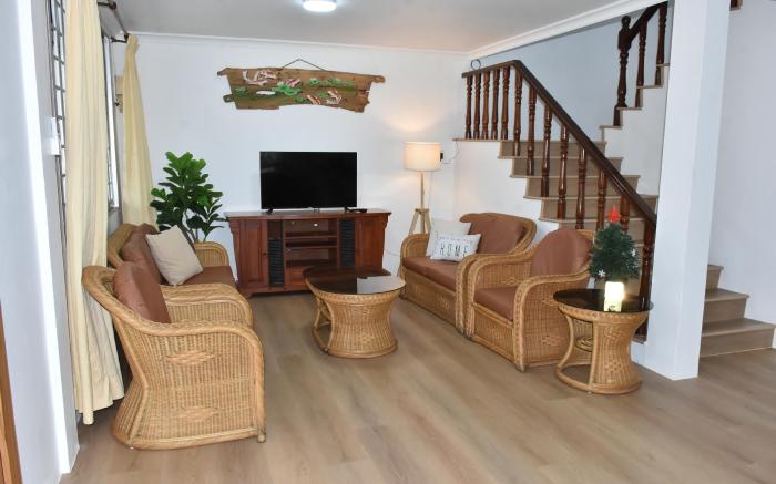 Rain Tree Homestay