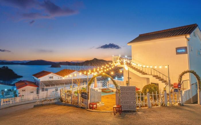 Yeosu Grace Family Pension