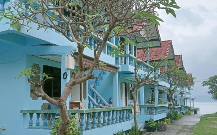 Charung by The Sea