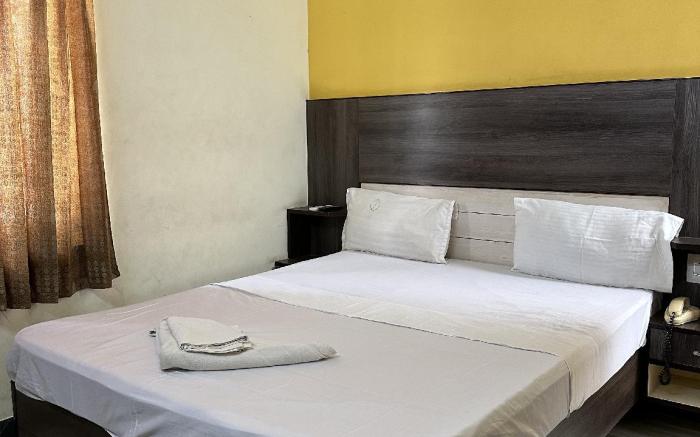 Hotel Priya  Towers