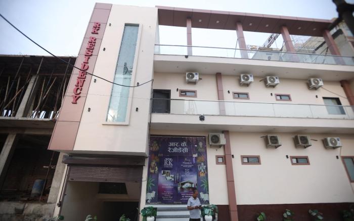 Hotel RK Residency Near Prem Mandir
