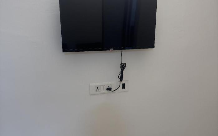 1BHK Pereira Serviced Apts. With Open Terrace!