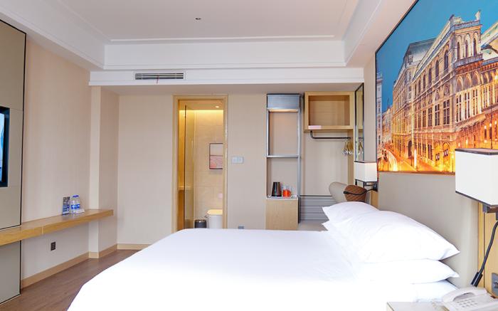 Vienna Hotel JiuJiang LuShan Mountain ropeway high speed railway station