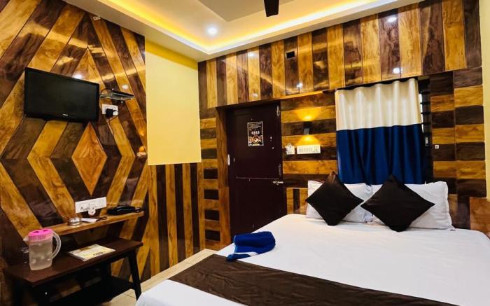 HOTEL HOLIDAY HOME