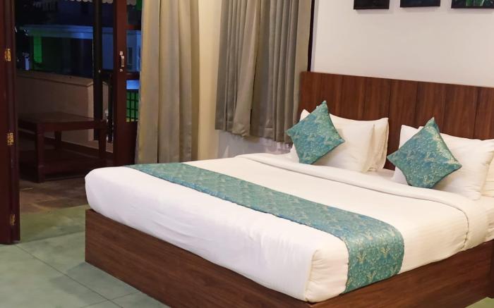 Holidays Garden Resort
