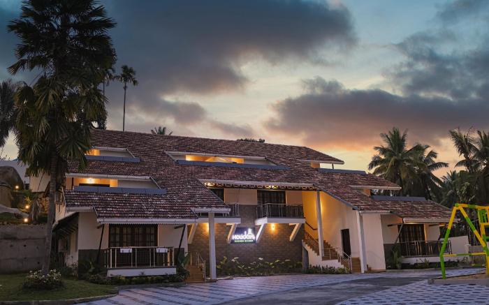 Holidays Garden Resort