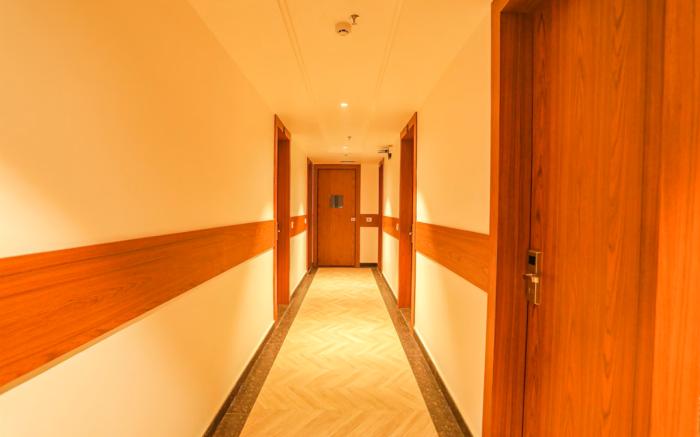 Hotel Swarn Bhoomi