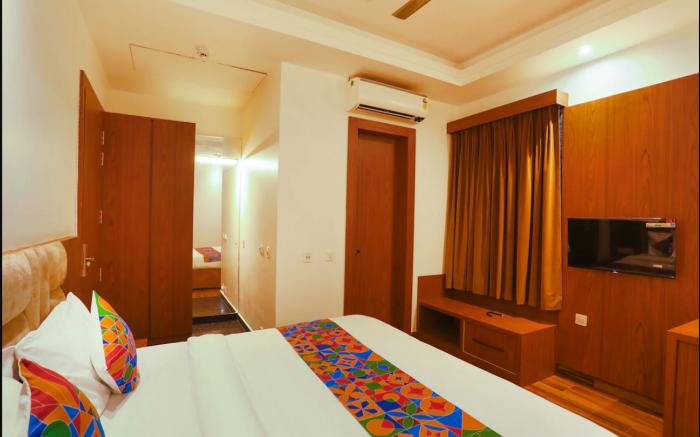 Hotel Swarn Bhoomi