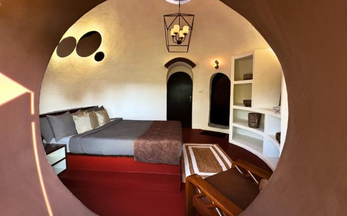 Dome villas by Jade - Red dome 