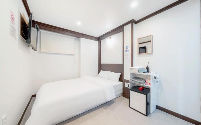Yeongdeungpo-gu Office Station Dal Motel