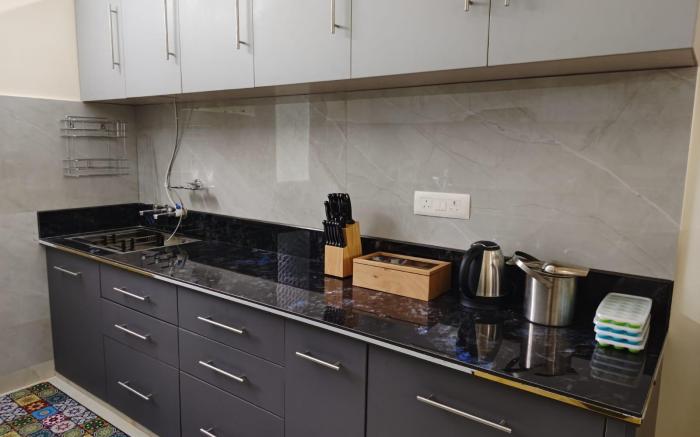 Elysee Homestay 7 - 2BHK Flat, Thrissur - Emerald