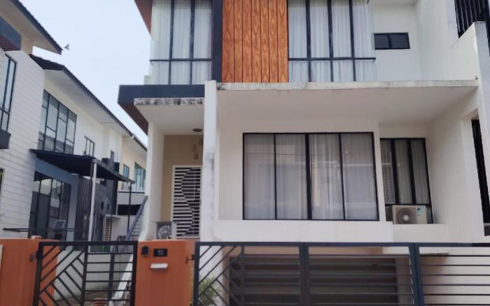 Botani double-storey haven 5B4B by verve@19 pax 