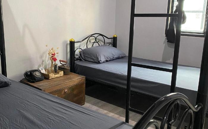 89 Bed & Studio Hostel