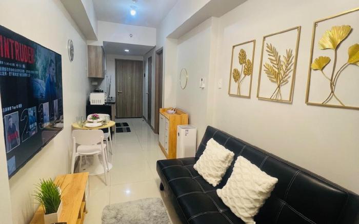 Athena Suite near Mall of Asia