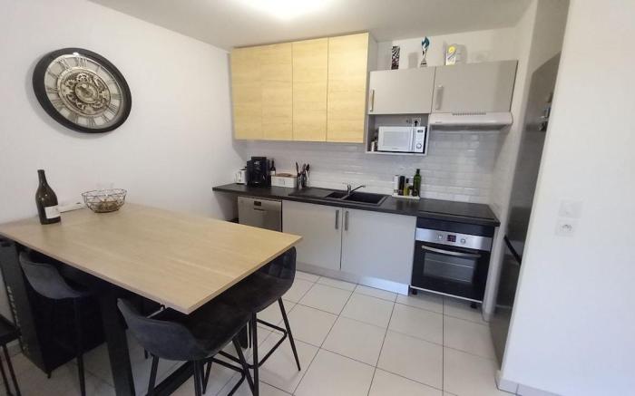 LE BARBUSSE 2 rooms, 3 bed, 20 min from the center