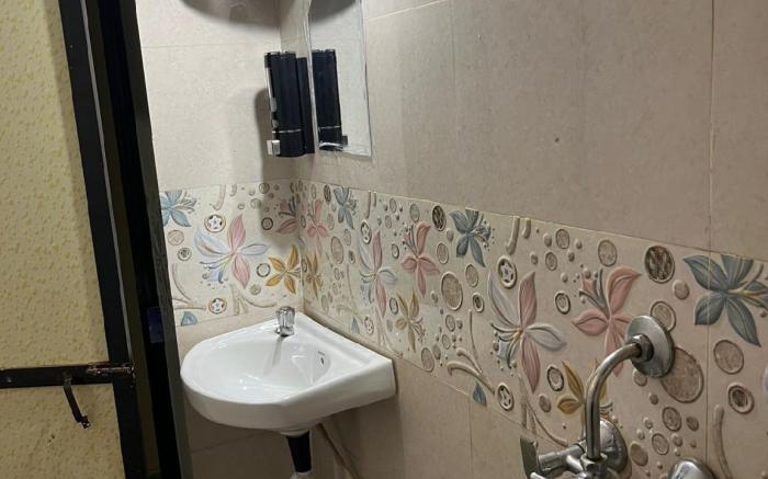 Corel Reef - NestinGoa Homestay