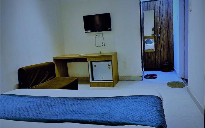 THE ROYAL CARGO RESORT
