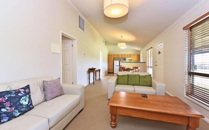 Palmers Lane Vineyard Cottage