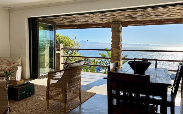 Spacious Sea View Apartment 1 - Leonard