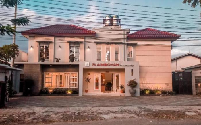Hotel Flamboyan