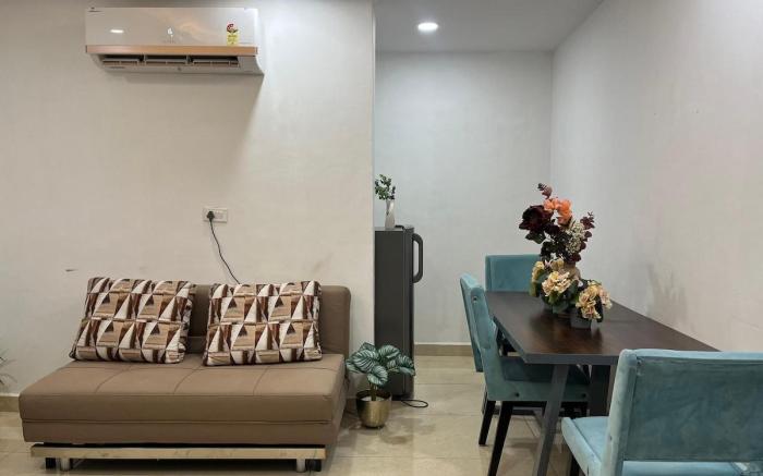 Opulent Oasis: 2BHK by IOI Stays
