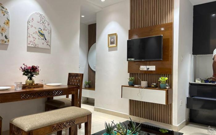 IOI Chandigarh Haven : 4 people