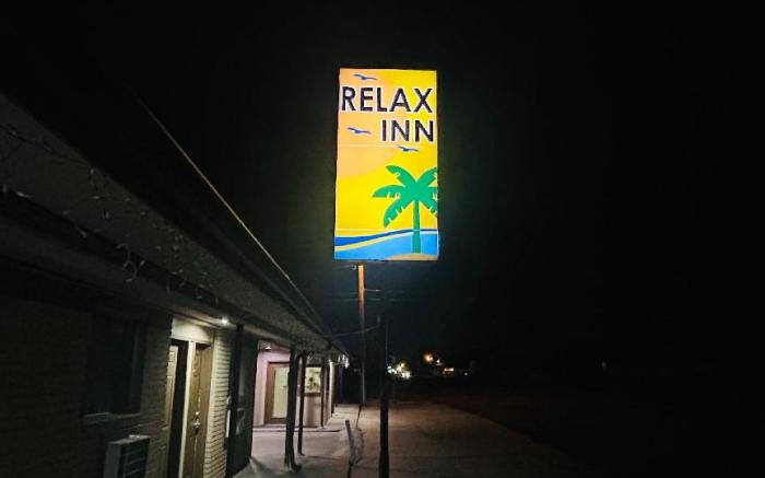 Relax Inn By OYO Sulphur Hwy 90