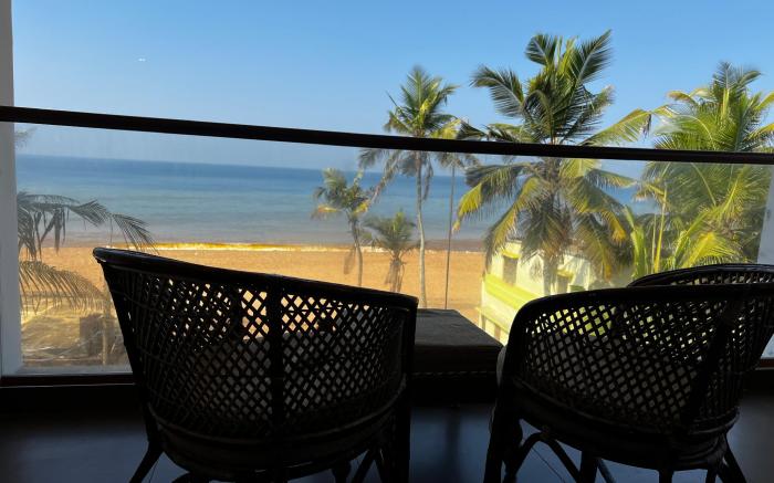 Santa Maria - An Airport Boutique Homestay by the Sea