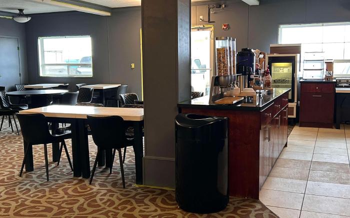 Hotel Dawson Creek, SureStay Collection By Best Western